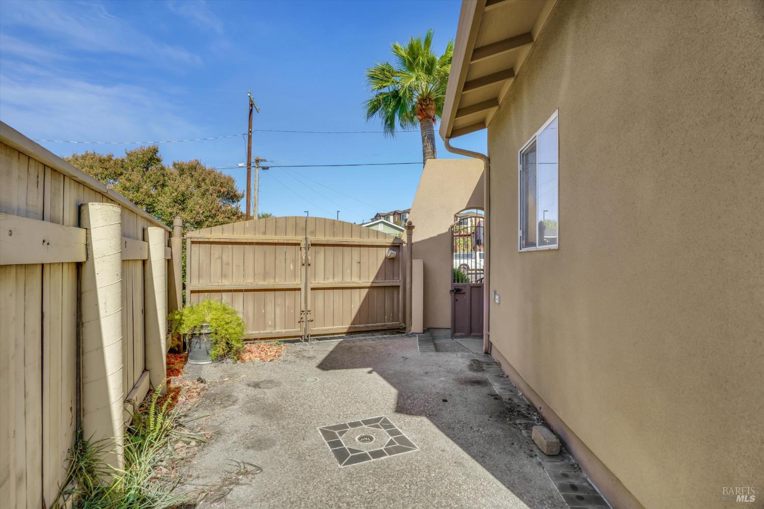 25 Hillside Road Antioch CA 94509