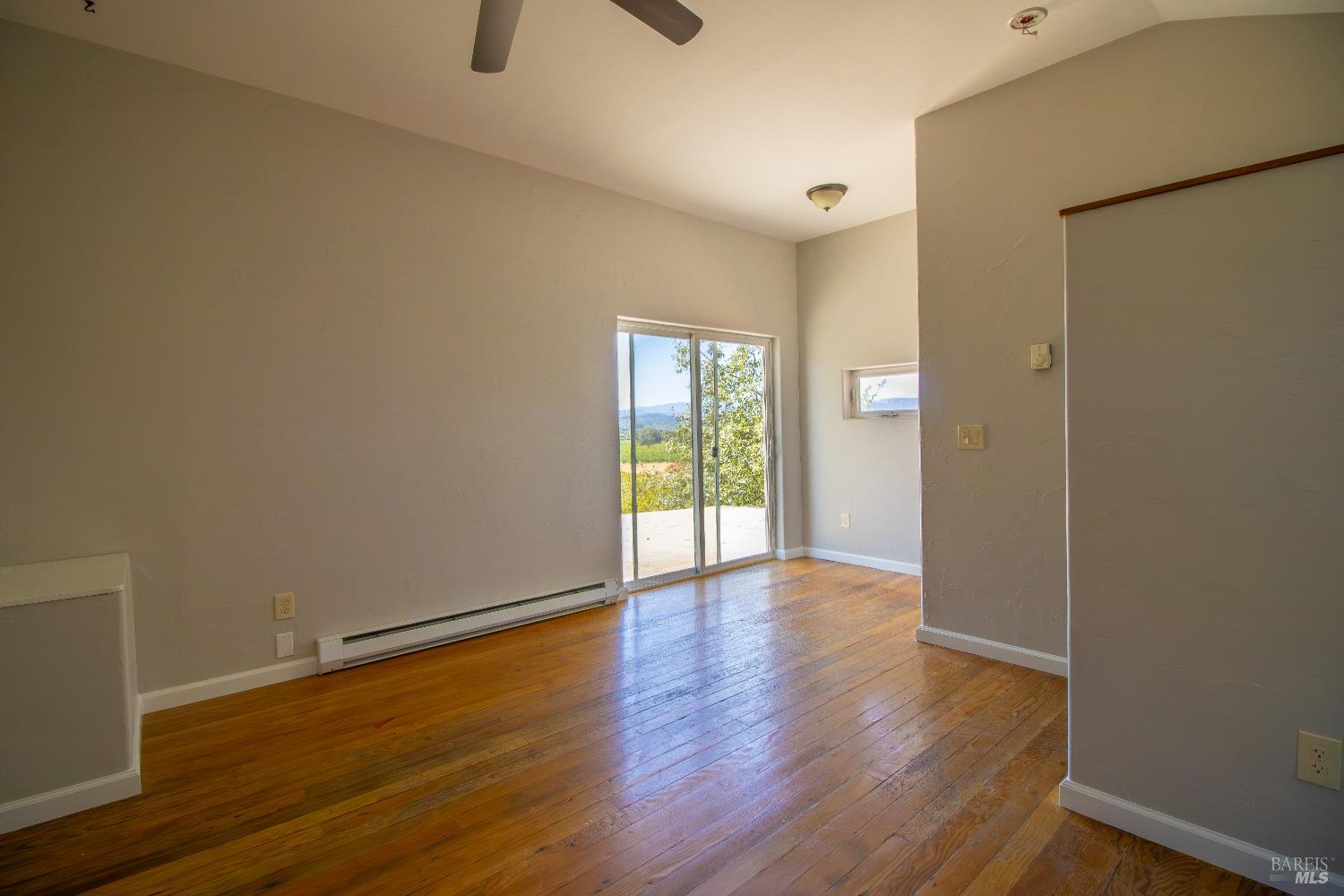 2901-2903 Road I Redwood Valley CA 95470