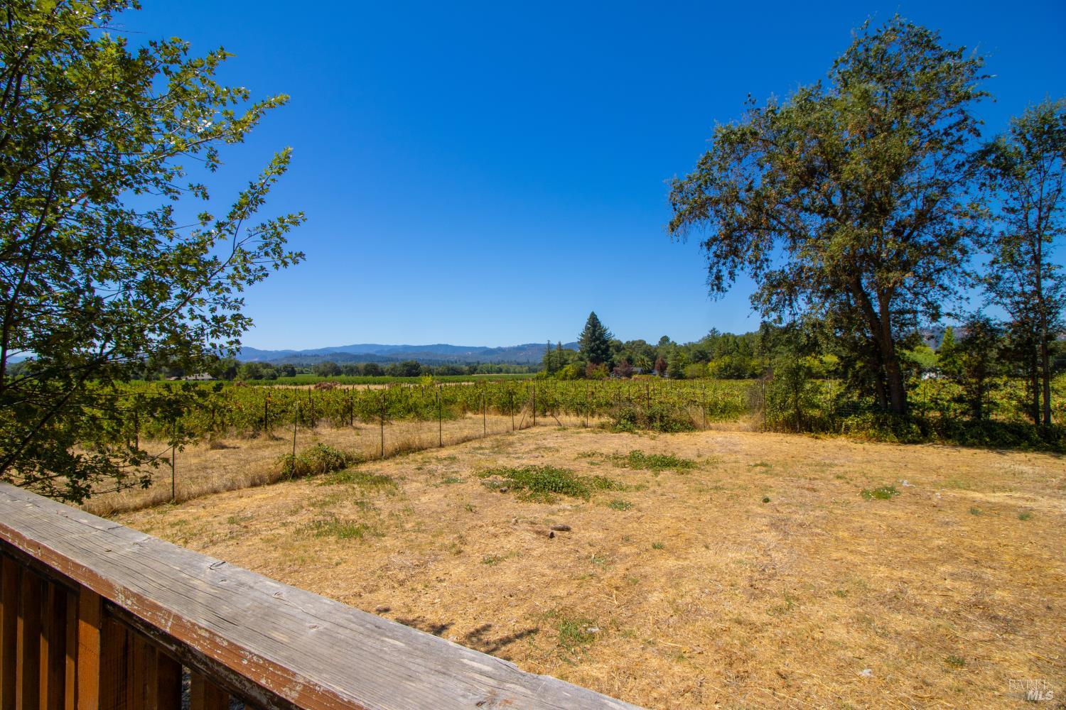 2901-2903 Road I Redwood Valley CA 95470