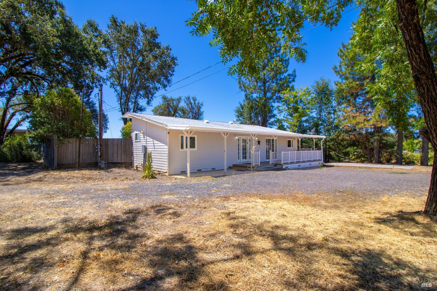 2901-2903 Road I Redwood Valley CA 95470
