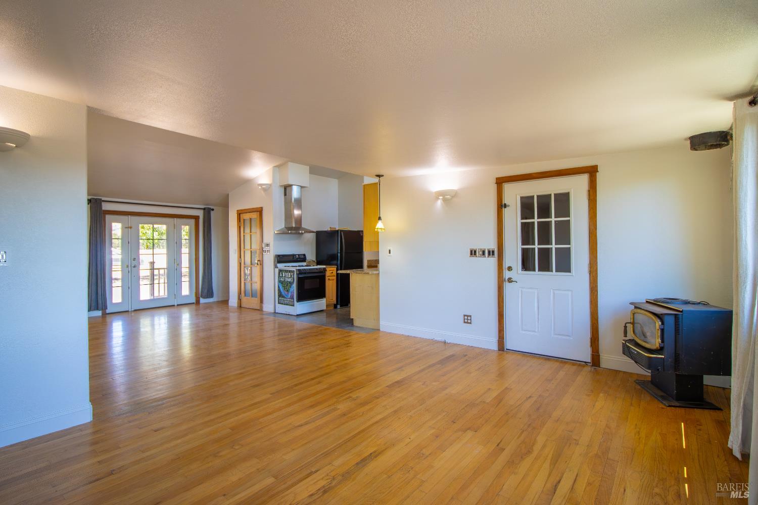 2901-2903 Road I Redwood Valley CA 95470