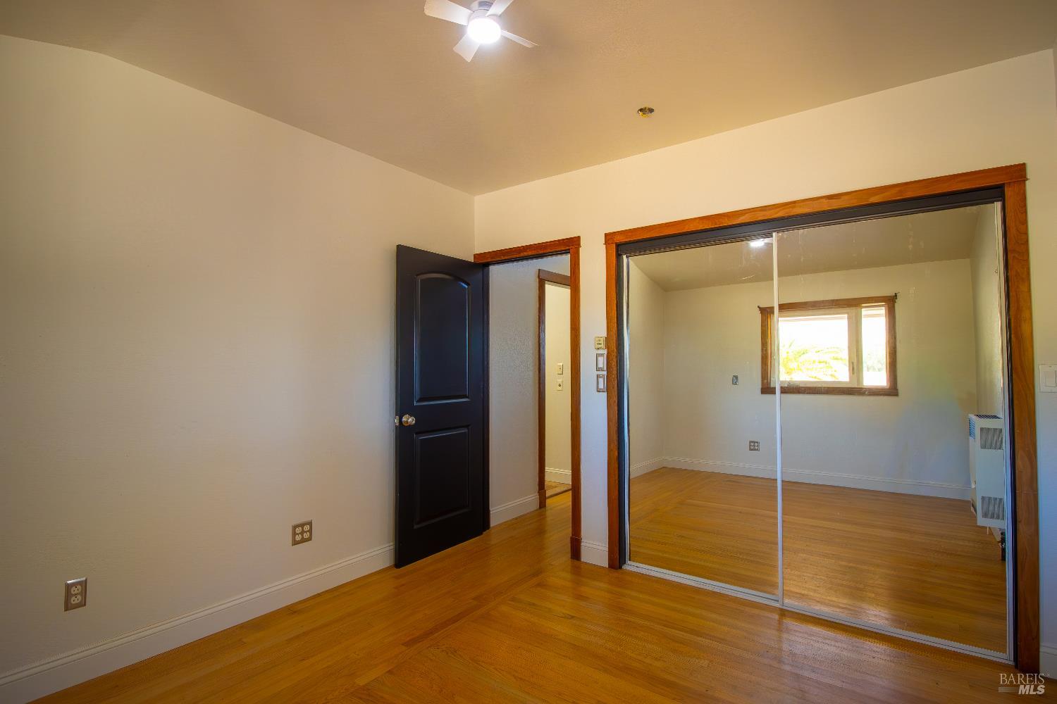 2901-2903 Road I Redwood Valley CA 95470