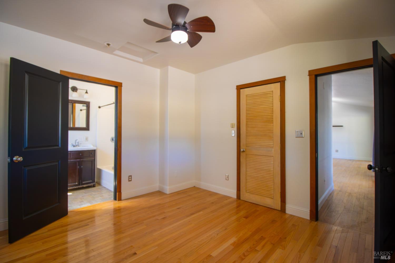 2901-2903 Road I Redwood Valley CA 95470