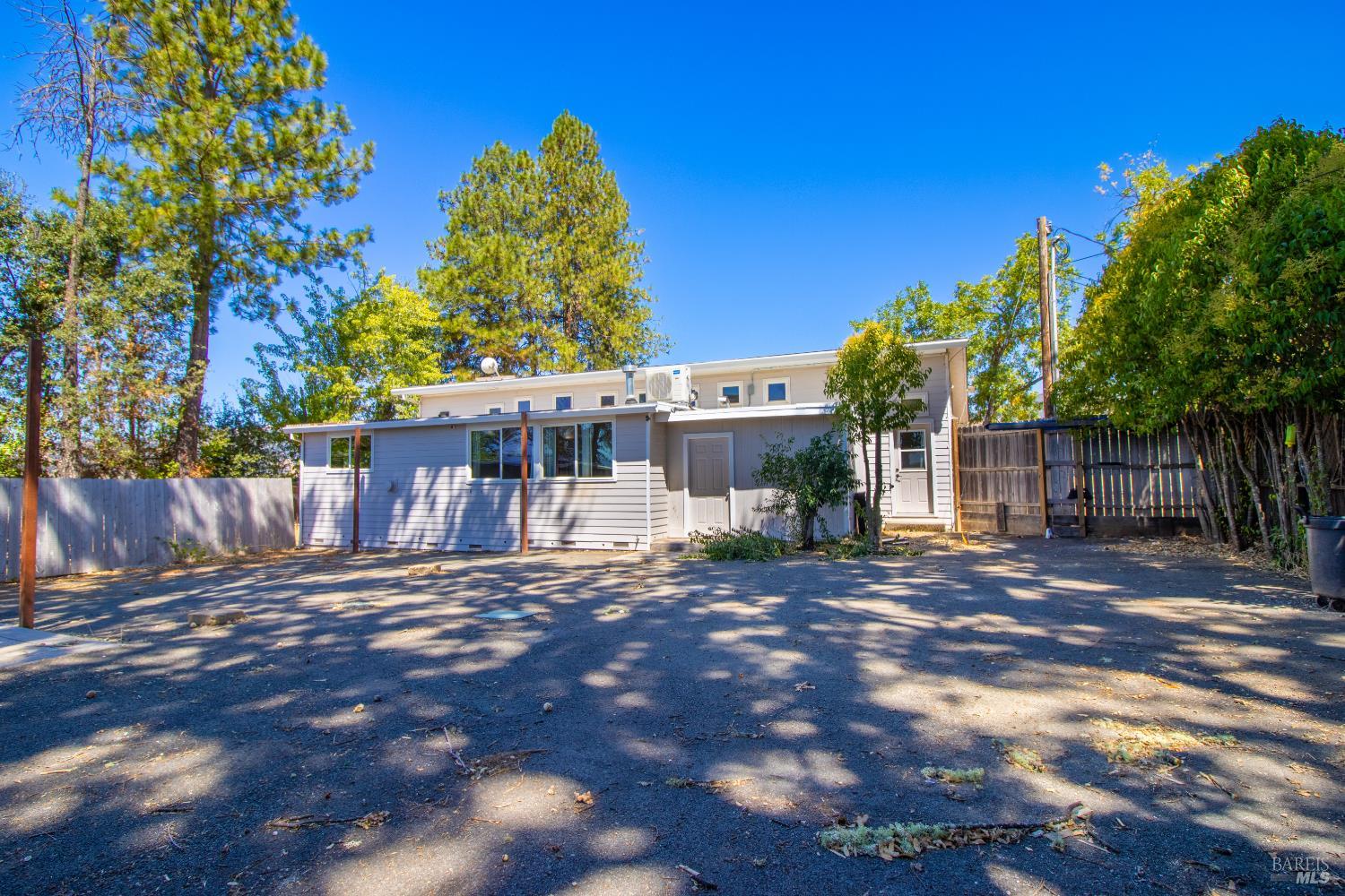 2901-2903 Road I Redwood Valley CA 95470