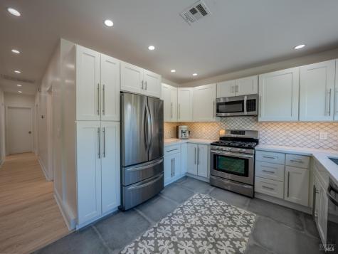 1340 Parsons Drive Santa Rosa CA 95404