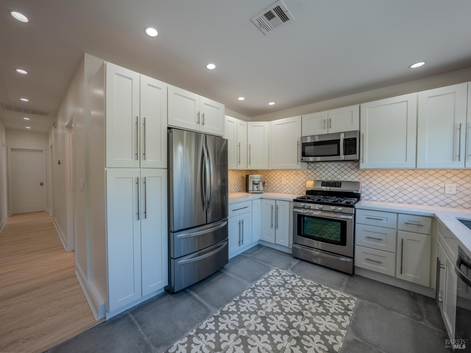 1340 Parsons Drive Santa Rosa CA 95404