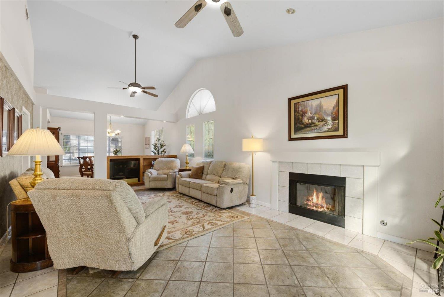 207 Laurelwood Way Vacaville CA 95687