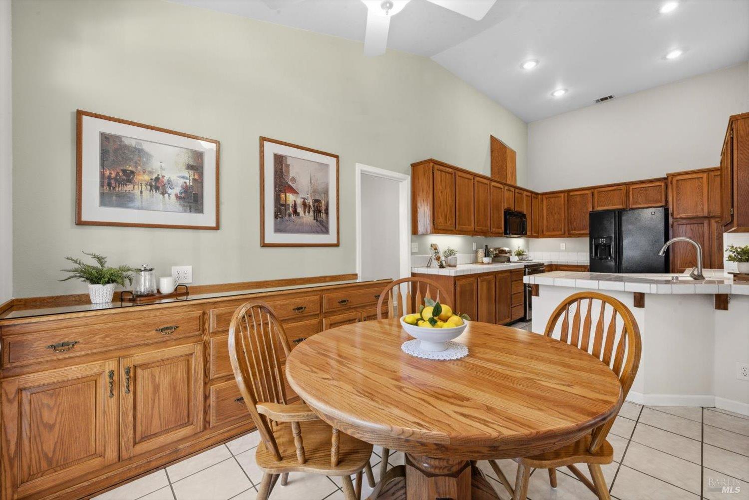 207 Laurelwood Way Vacaville CA 95687
