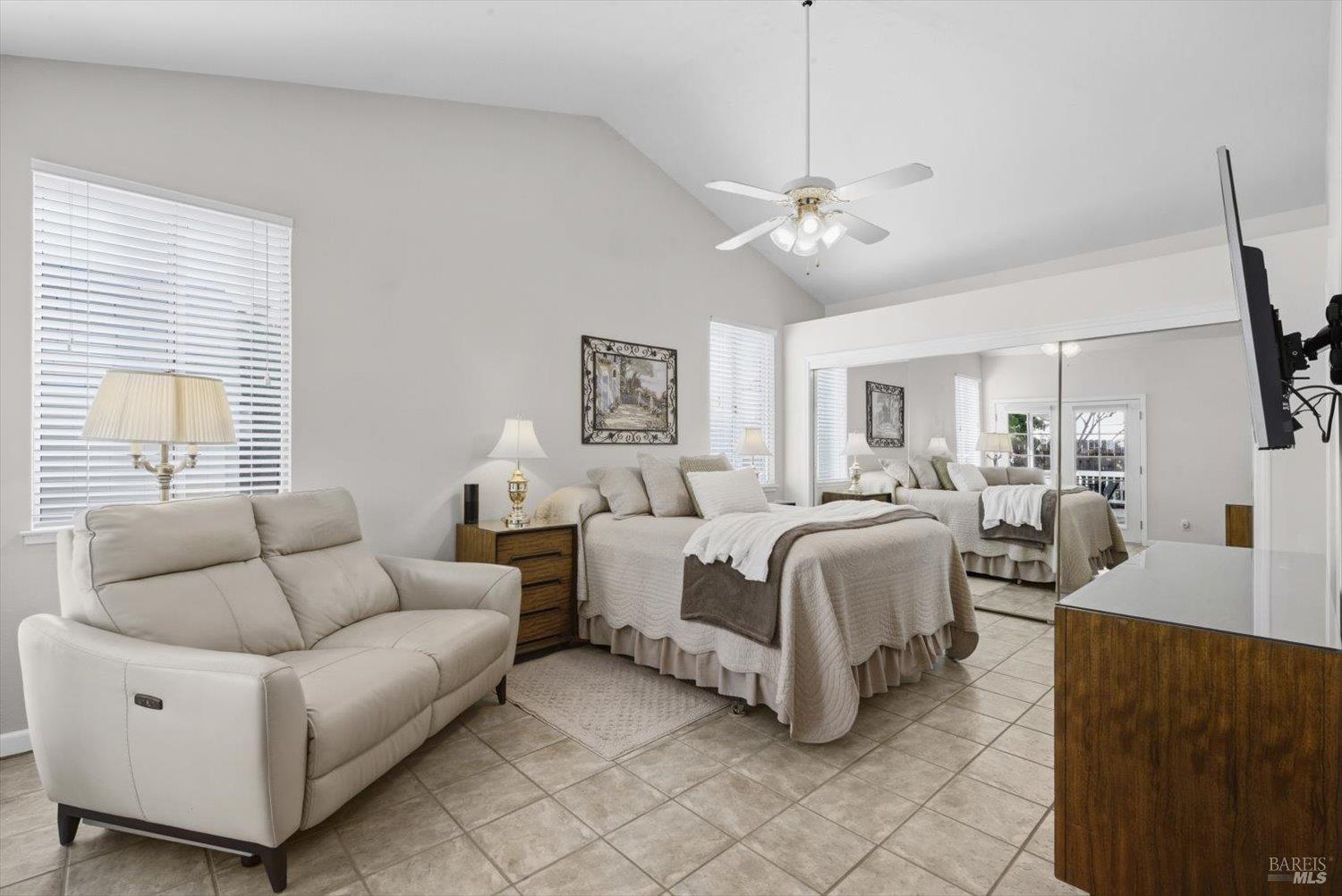 207 Laurelwood Way Vacaville CA 95687