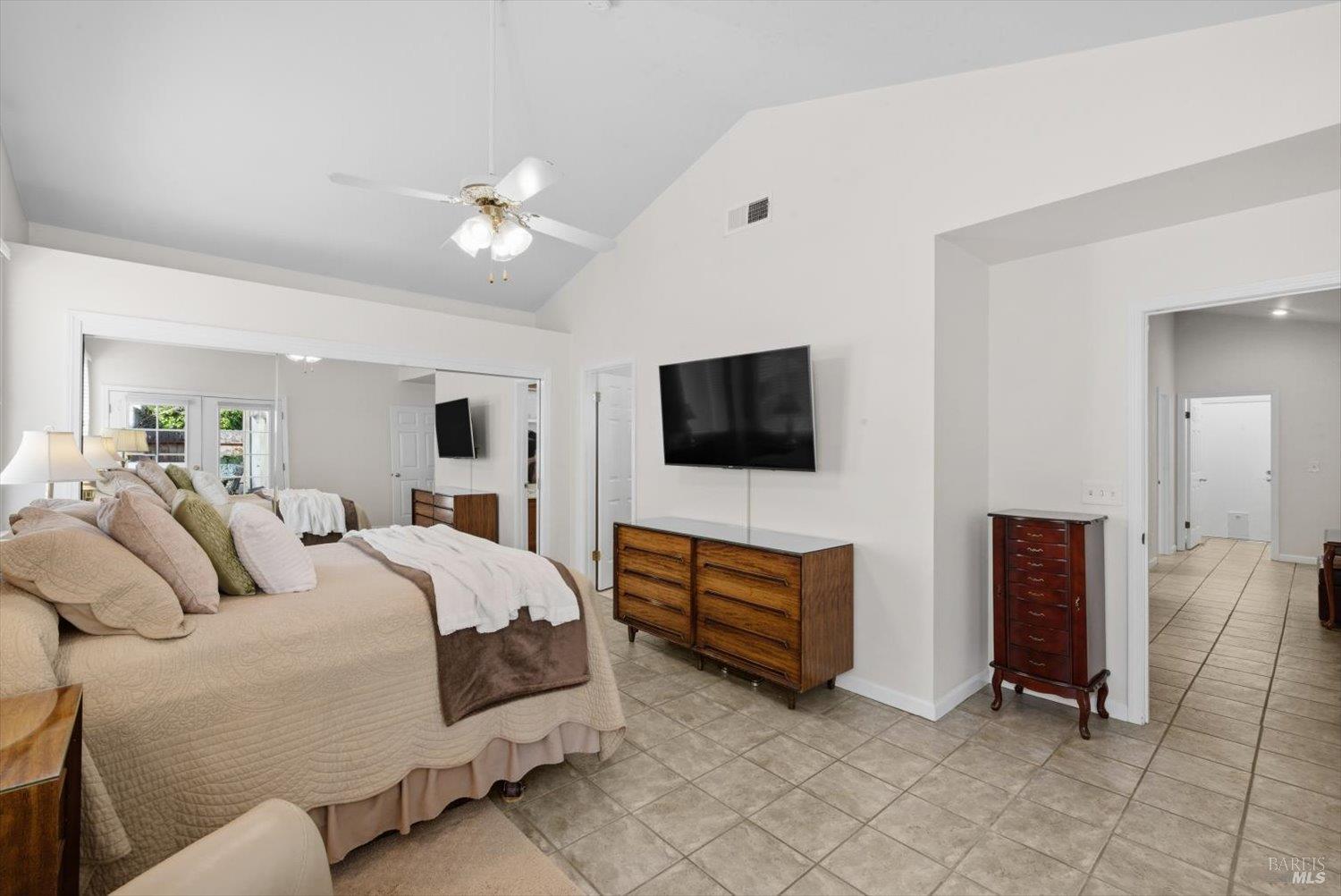 207 Laurelwood Way Vacaville CA 95687