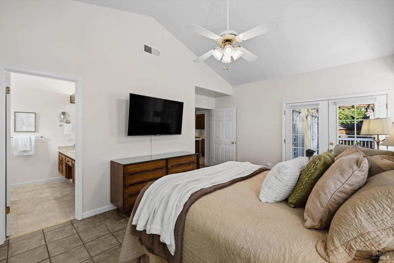 207 Laurelwood Way Vacaville CA 95687