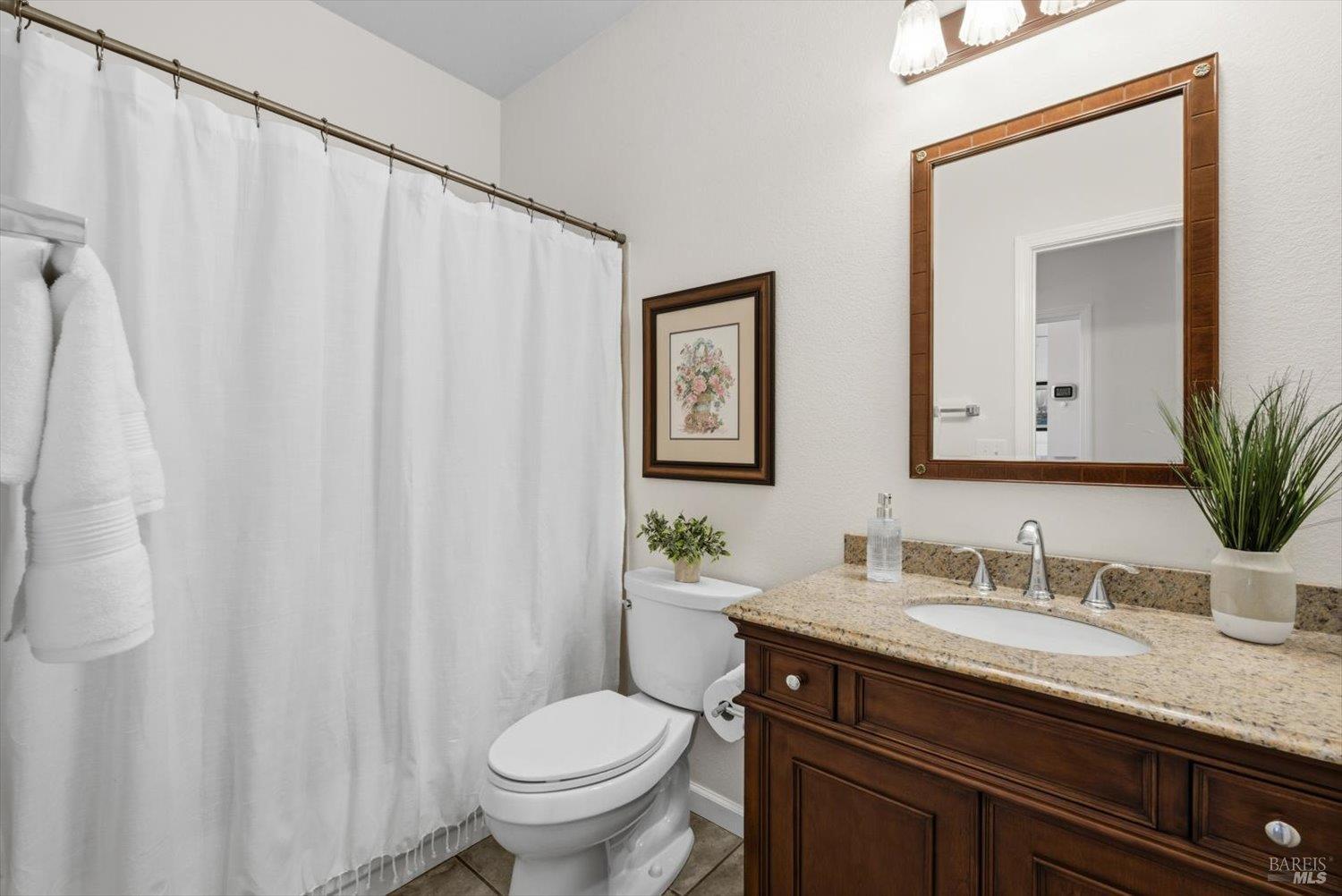 207 Laurelwood Way Vacaville CA 95687