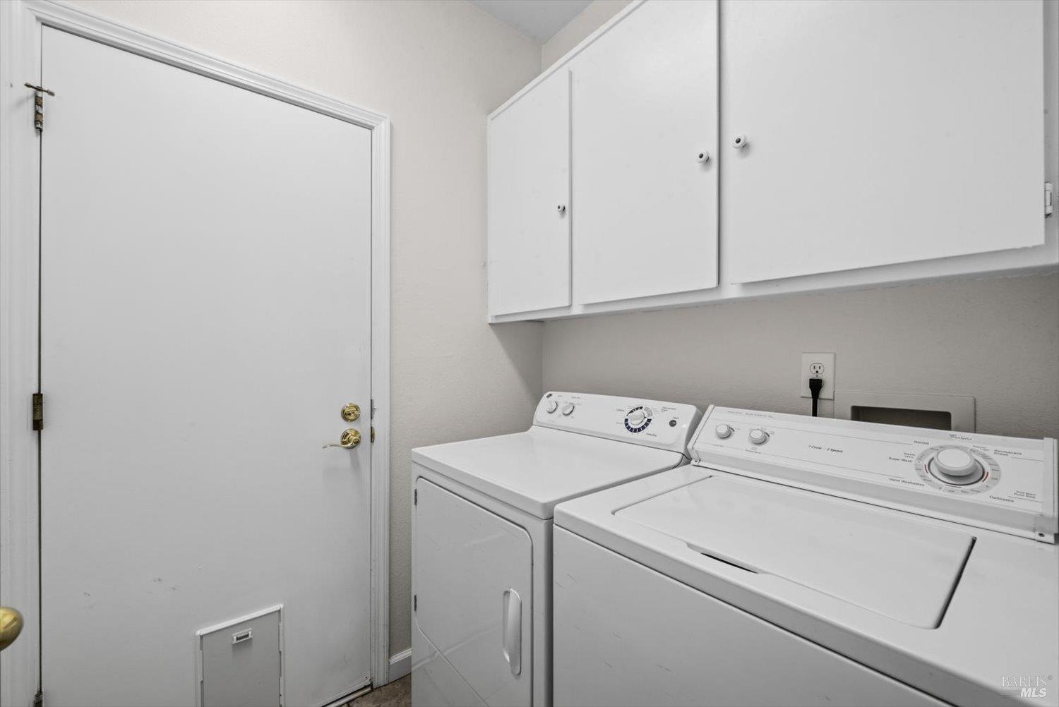 207 Laurelwood Way Vacaville CA 95687