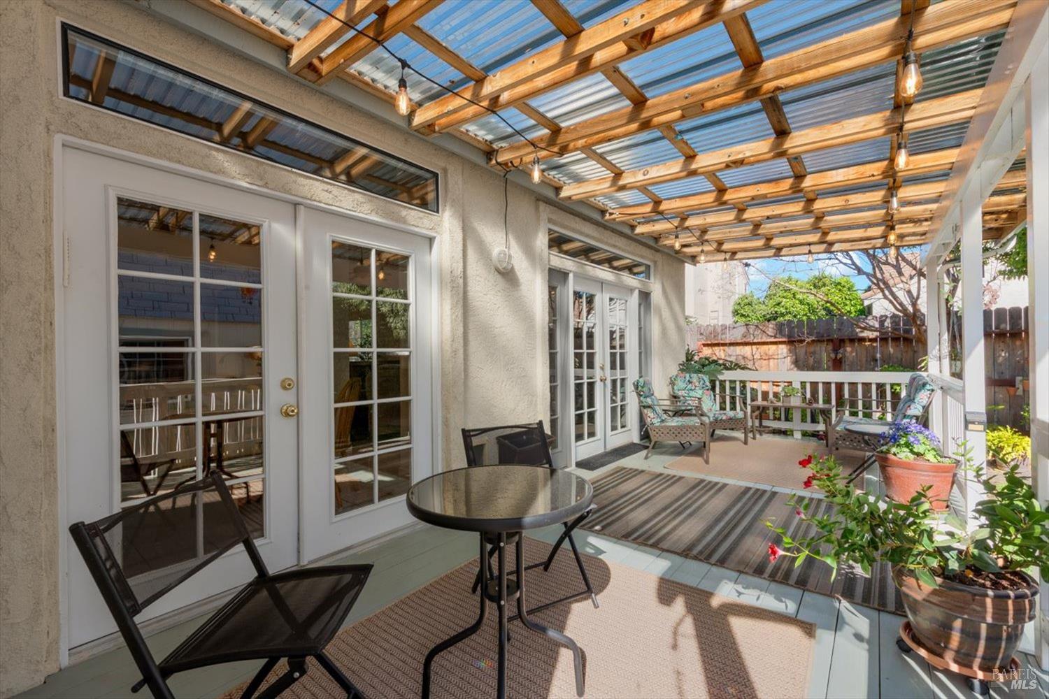 207 Laurelwood Way Vacaville CA 95687