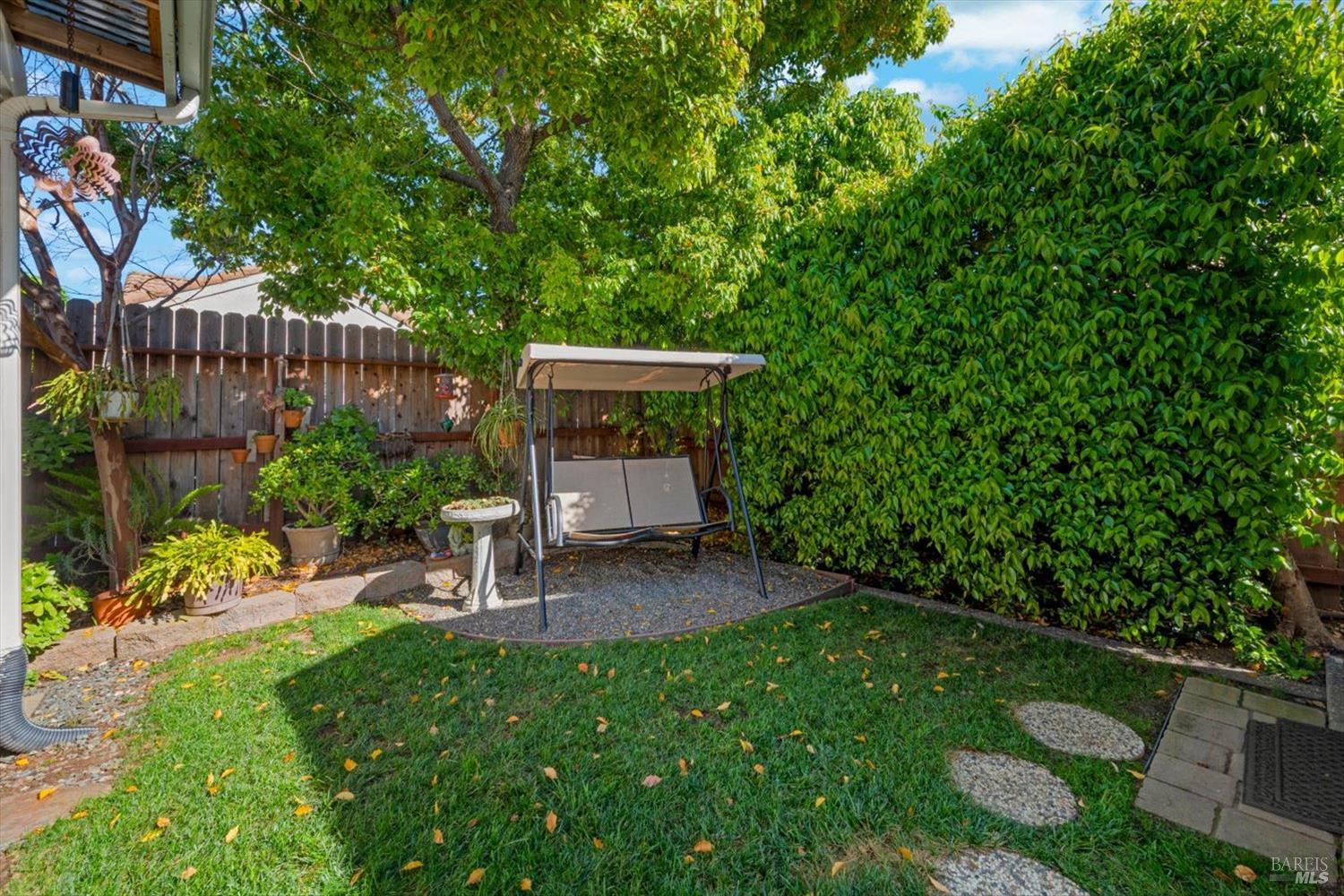 207 Laurelwood Way Vacaville CA 95687