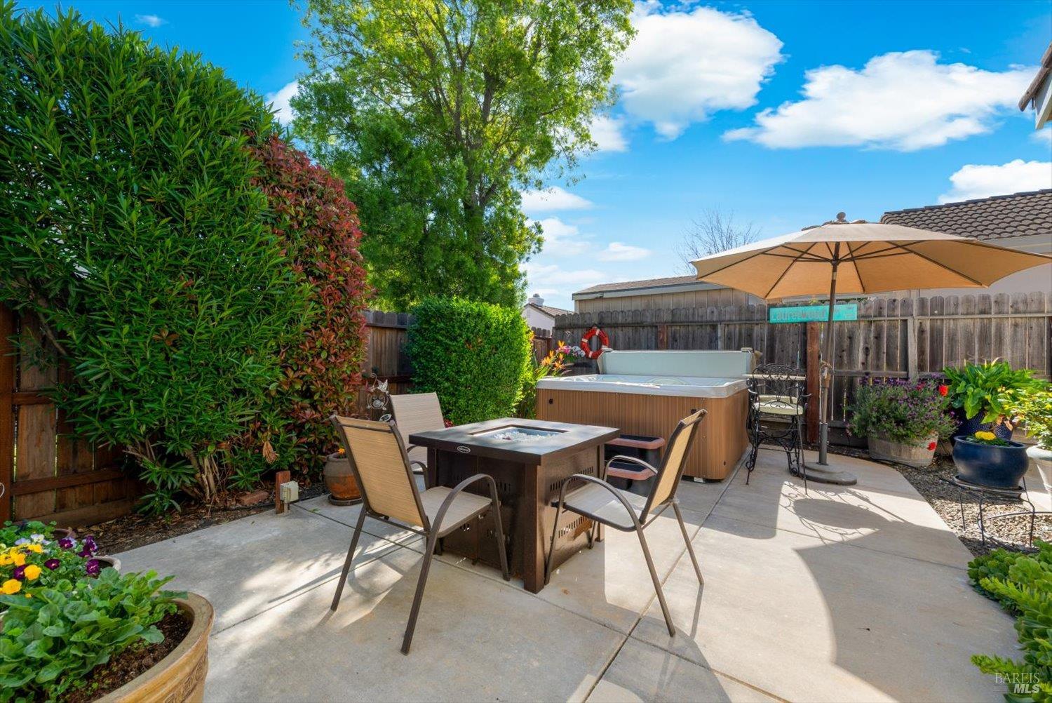 207 Laurelwood Way Vacaville CA 95687