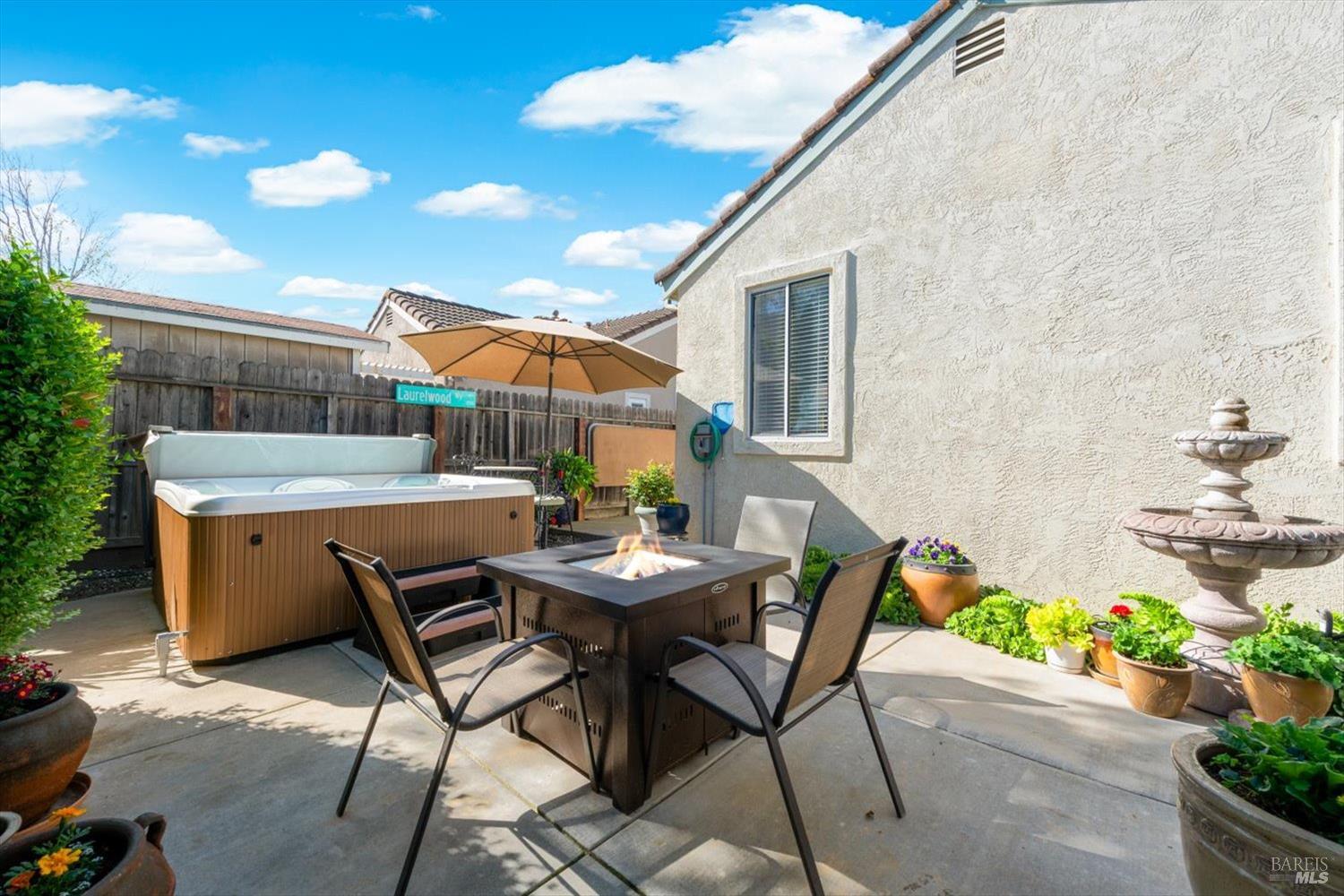 207 Laurelwood Way Vacaville CA 95687