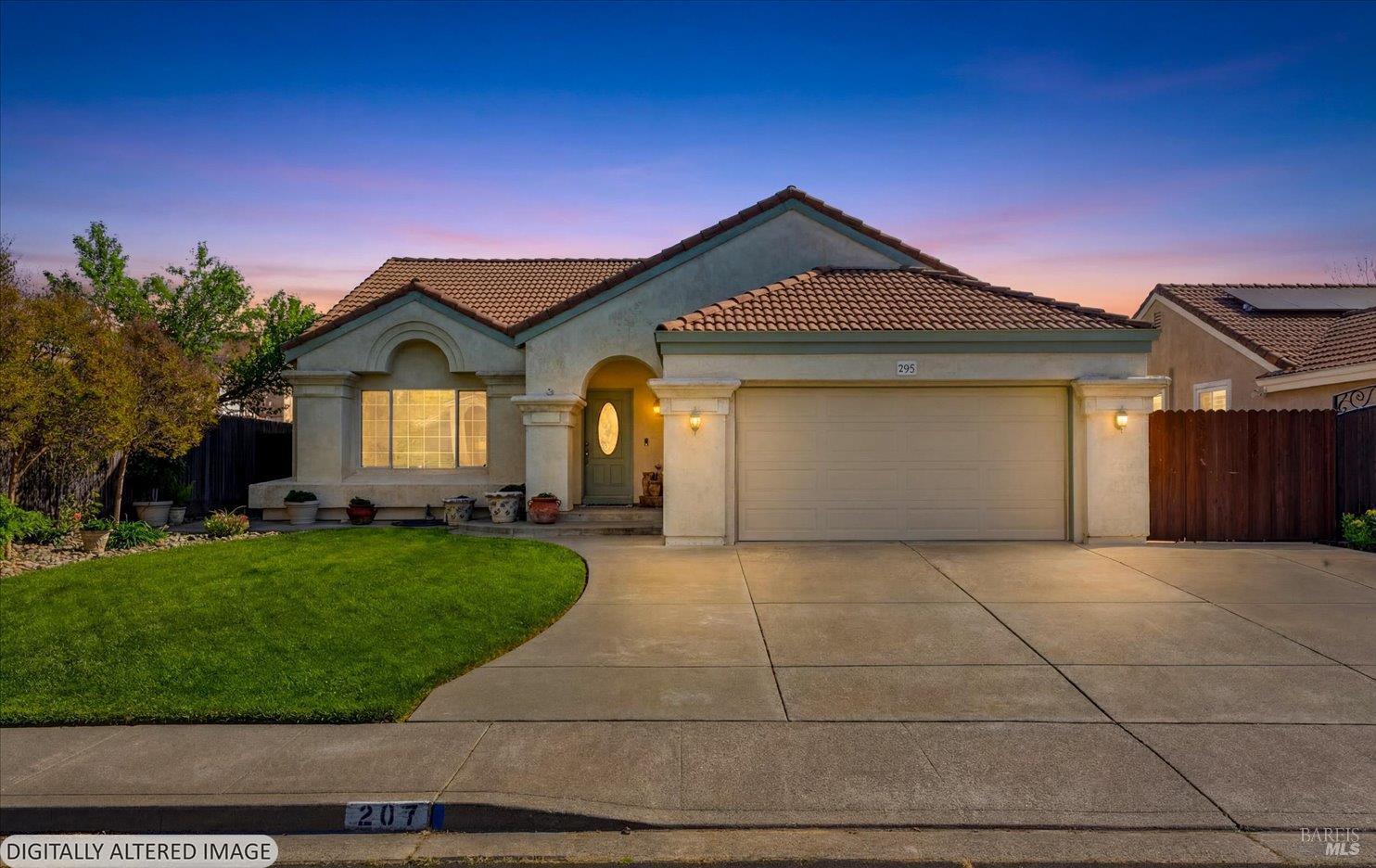 207 Laurelwood Way Vacaville CA 95687