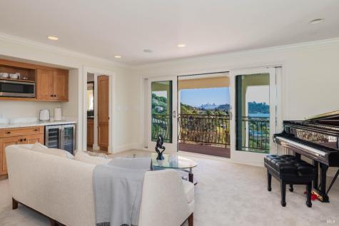 9 Francisco Vista Court Tiburon CA 94920