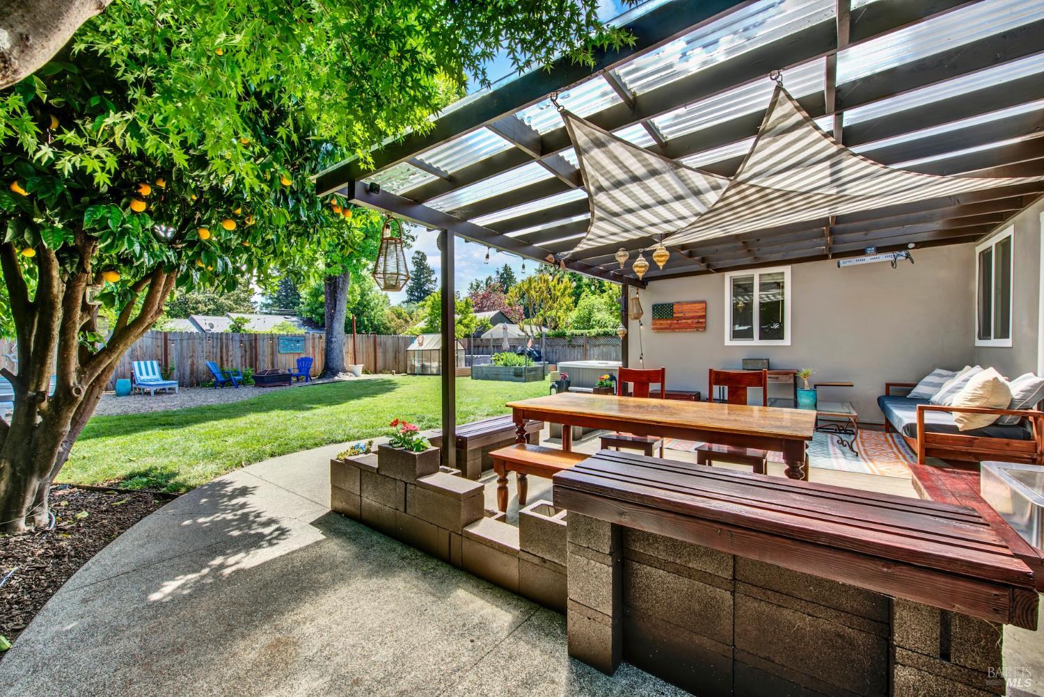 2830 Linda Vista Avenue Napa CA 94558