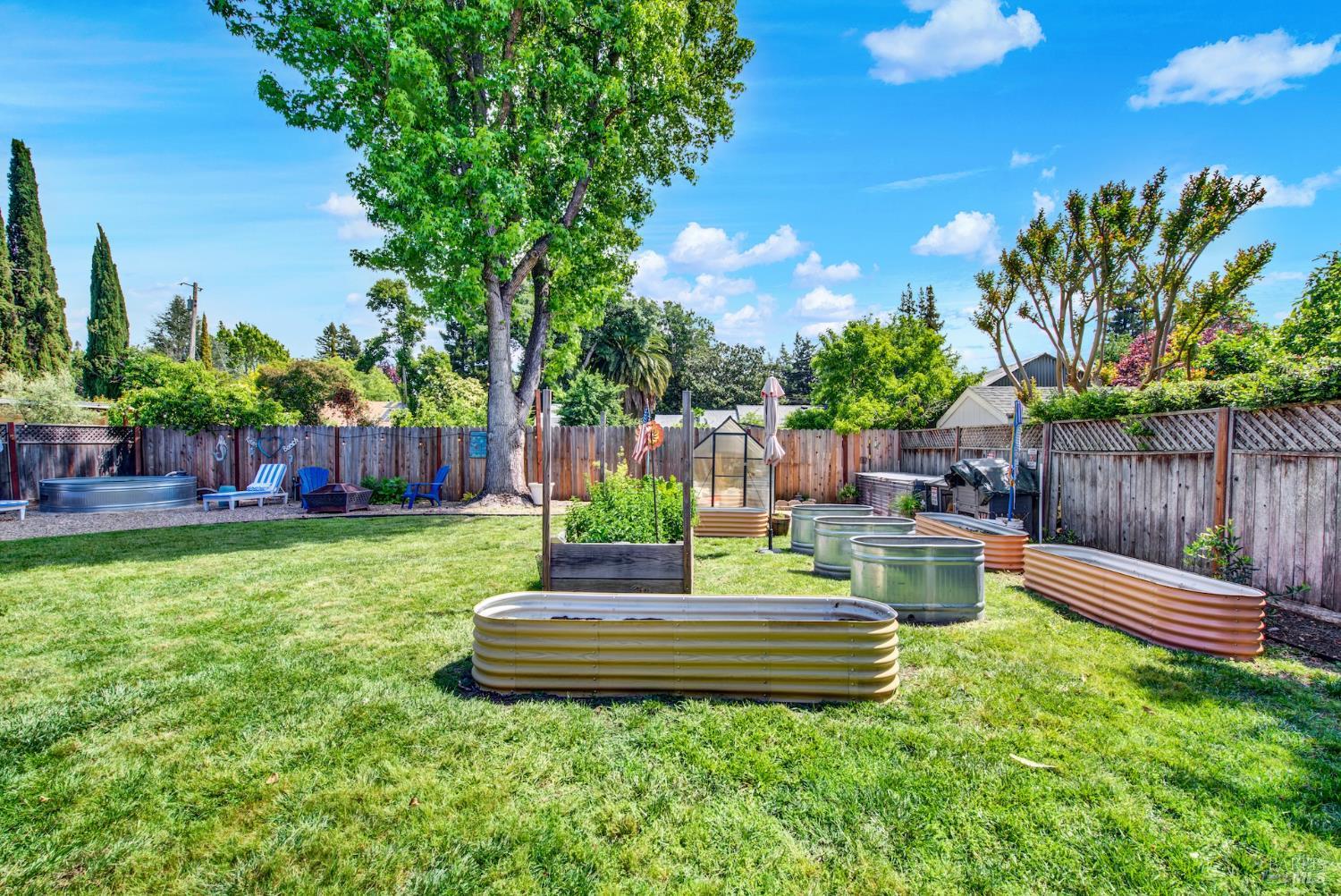 2830 Linda Vista Avenue Napa CA 94558