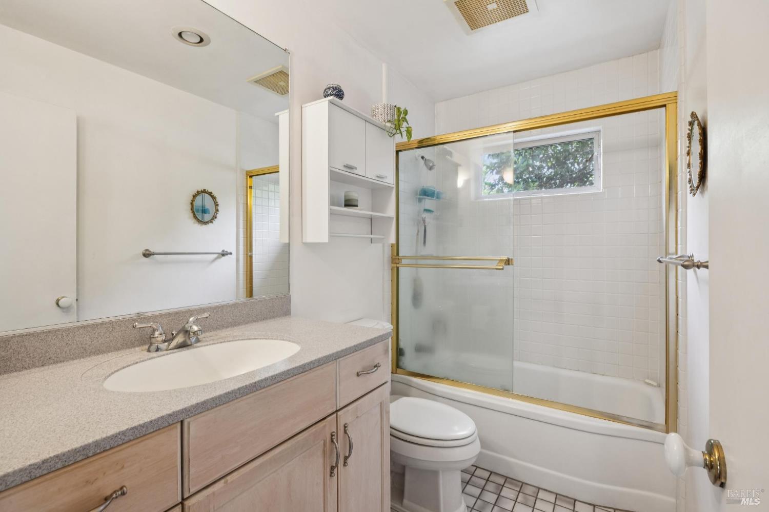 807 Reichert Avenue Novato CA 94945