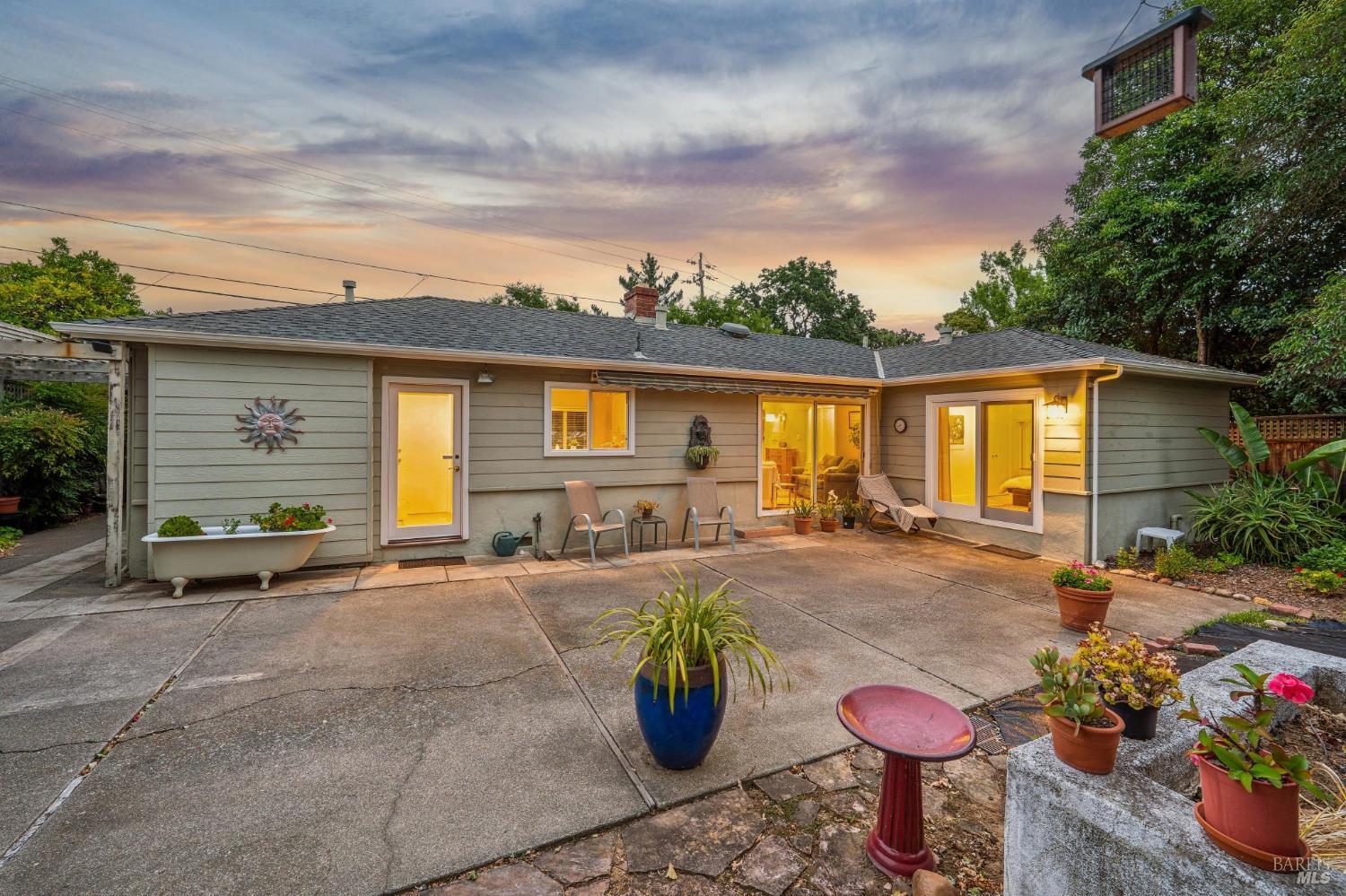 807 Reichert Avenue Novato CA 94945