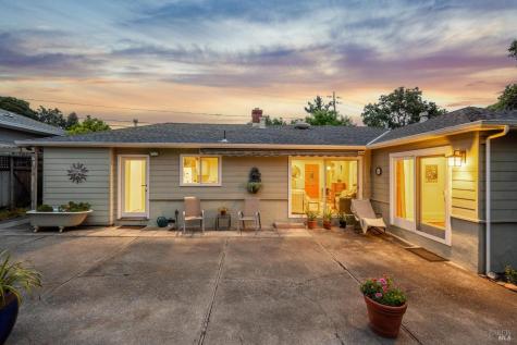 807 Reichert Avenue Novato CA 94945