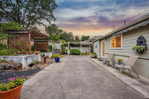 807 Reichert Avenue Novato CA 94945