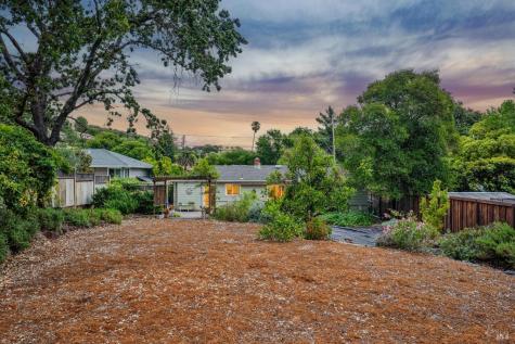 807 Reichert Avenue Novato CA 94945