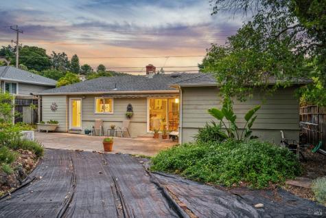 807 Reichert Avenue Novato CA 94945
