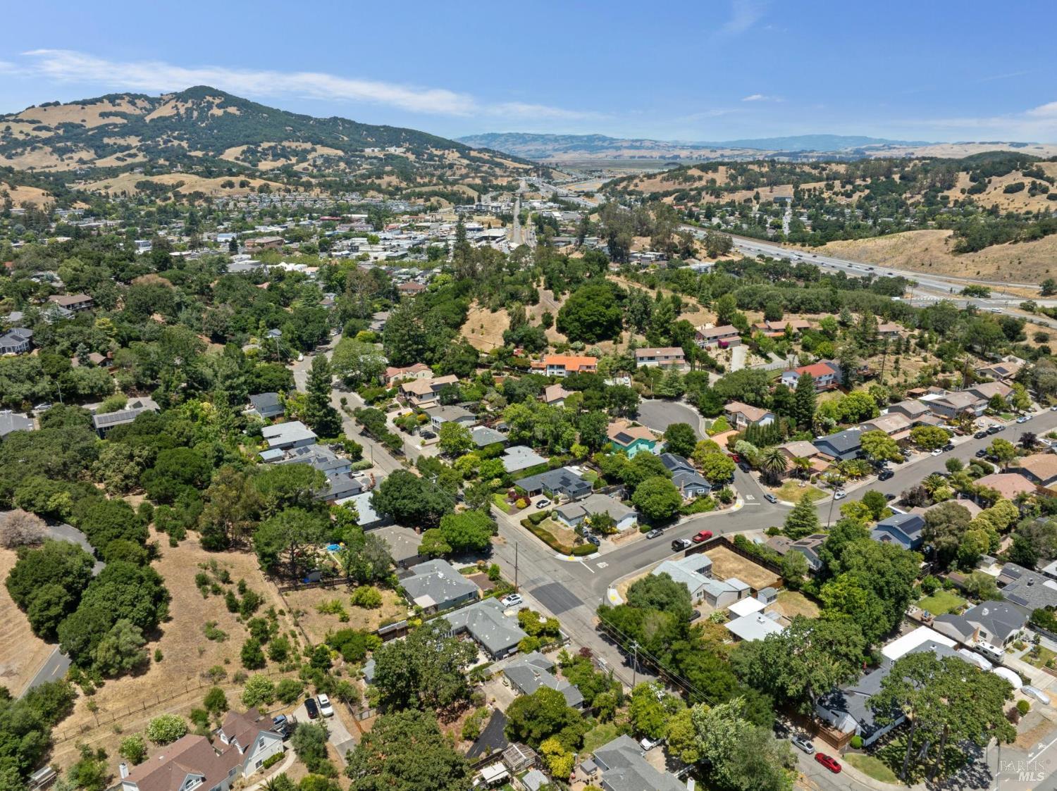 807 Reichert Avenue Novato CA 94945