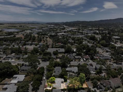 807 Reichert Avenue Novato CA 94945