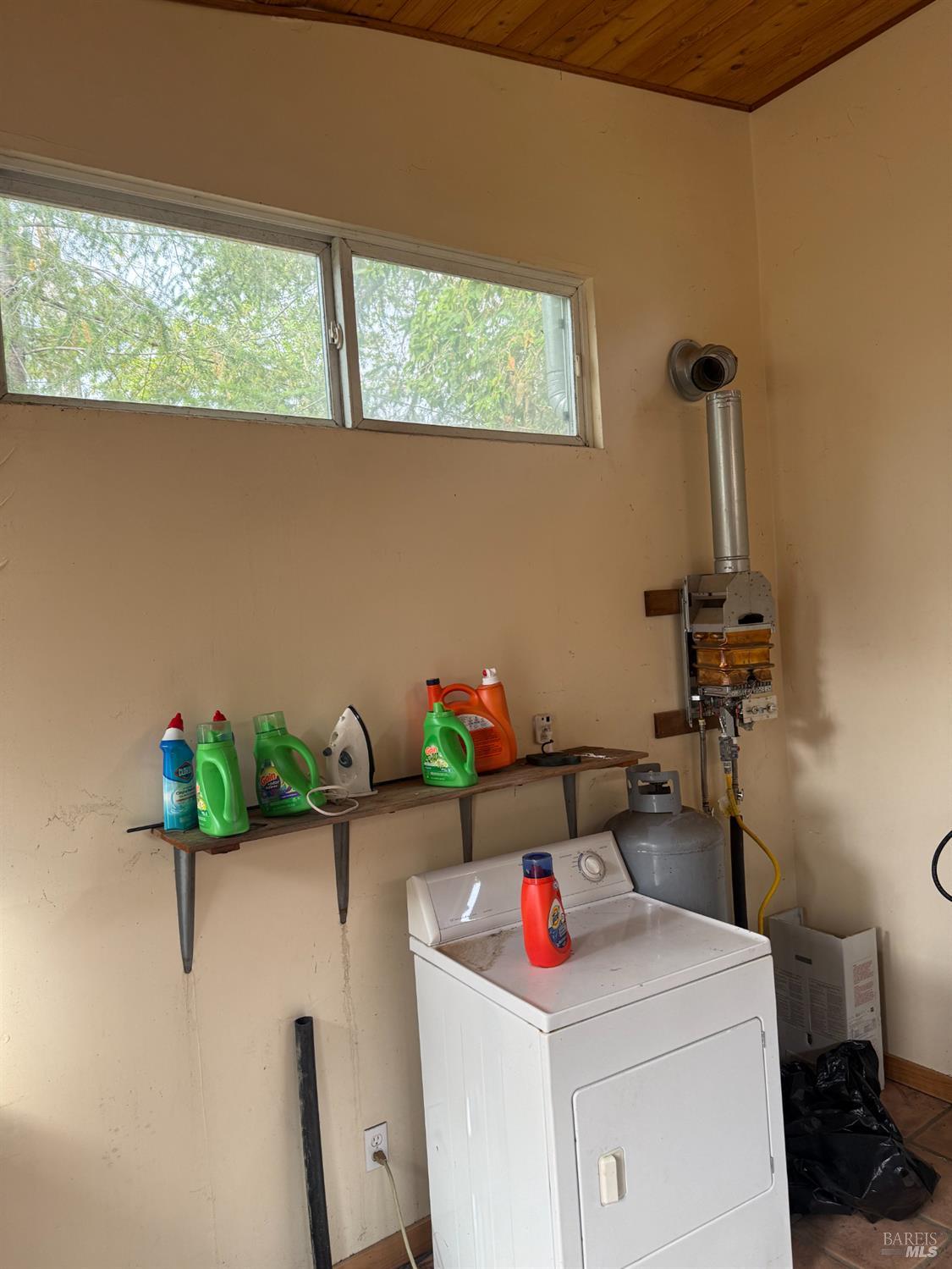 6565 Spyrock Road Laytonville CA 95454