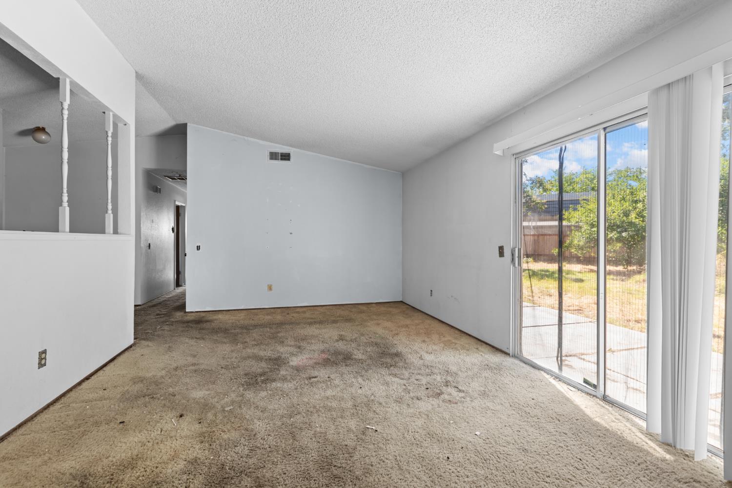 2749 Provo Way Sacramento CA 95822