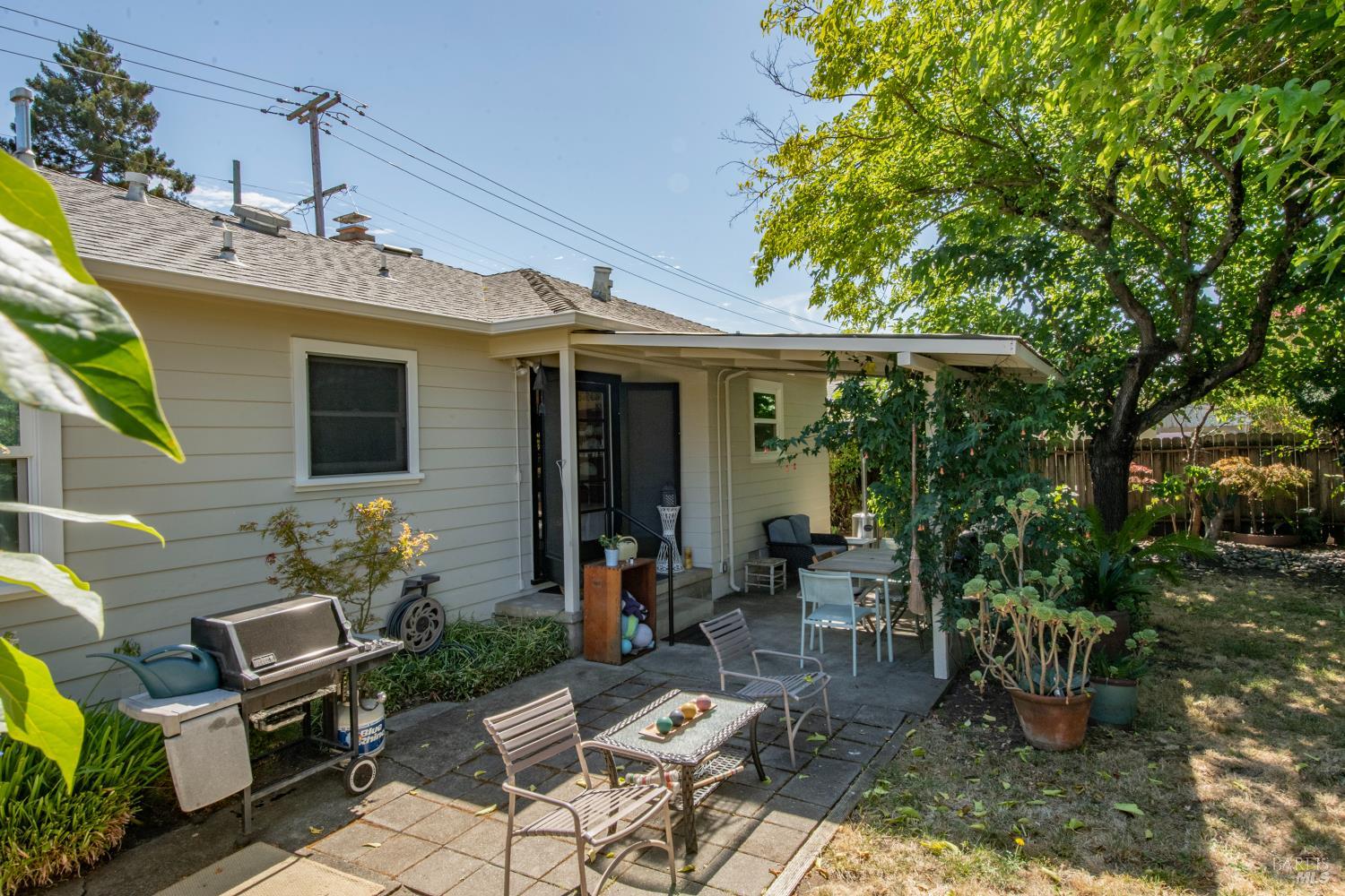 217 Shortt Road Santa Rosa CA 95405