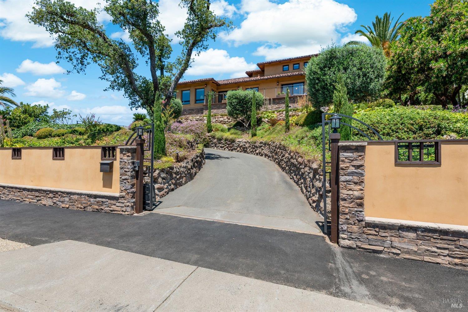 178 Westgate Drive Napa CA 94558