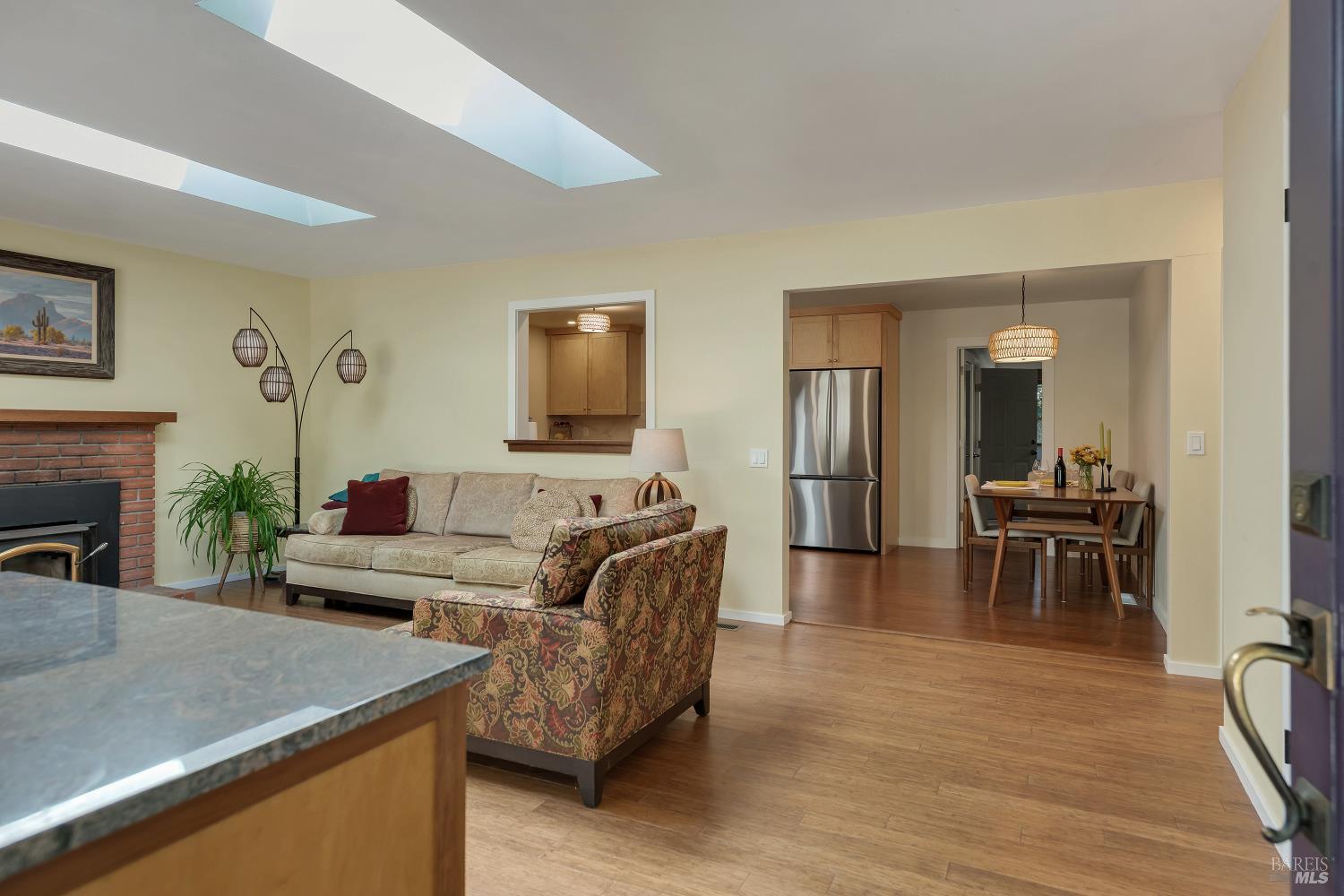 8920 Green Valley Road Sebastopol CA 95472