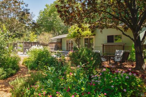 8920 Green Valley Road Sebastopol CA 95472