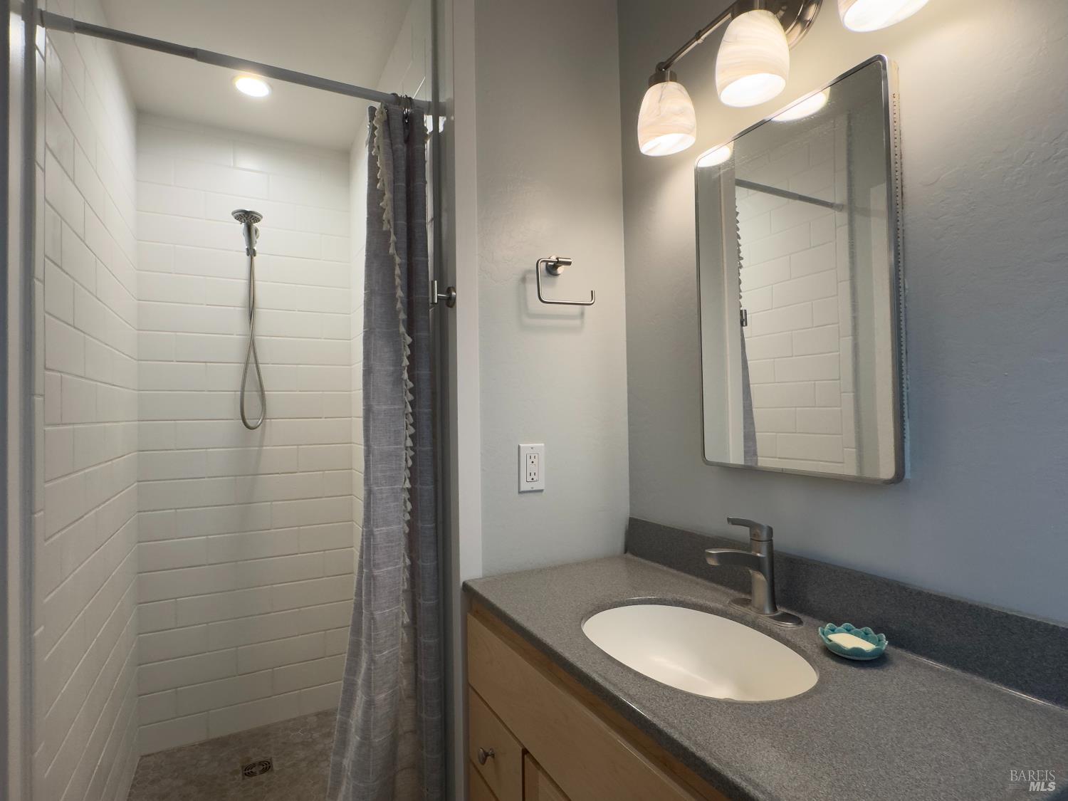 8920 Green Valley Road Sebastopol CA 95472