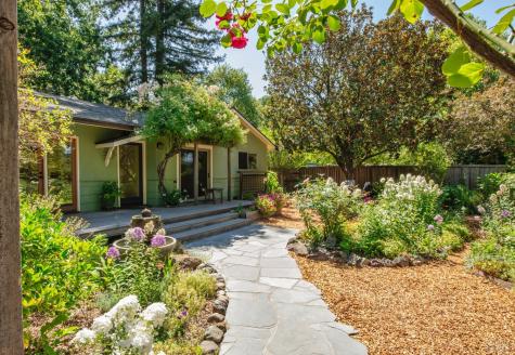 8920 Green Valley Road Sebastopol CA 95472
