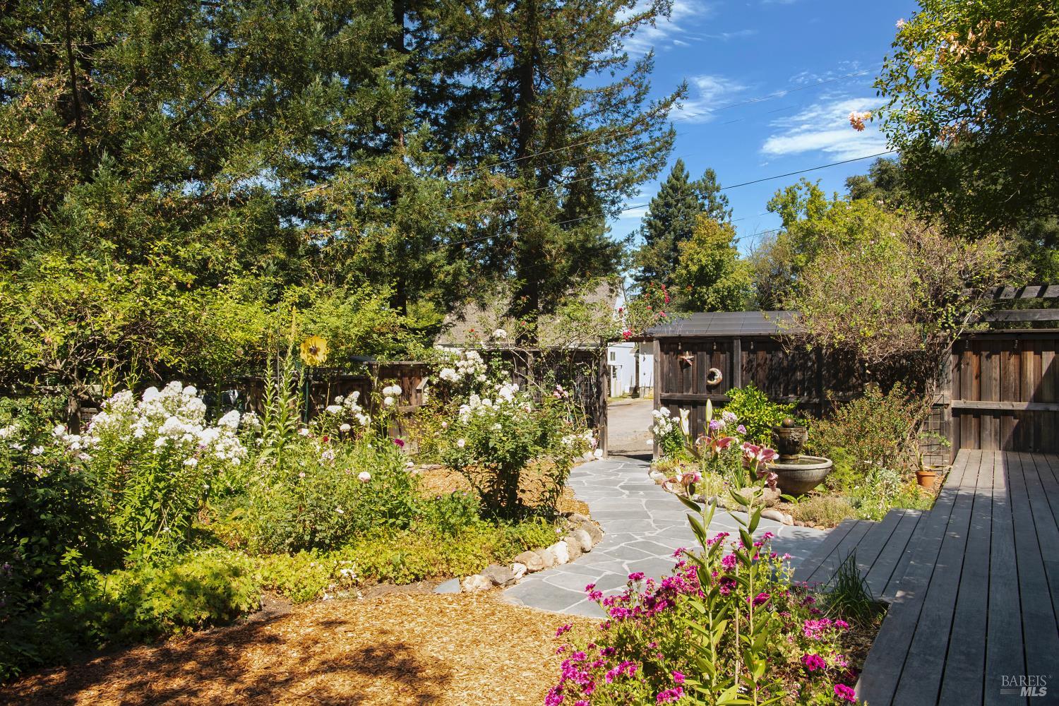 8920 Green Valley Road Sebastopol CA 95472