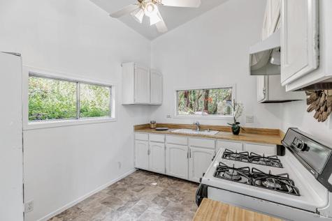 9199 Rio Vista Road Forestville CA 95436