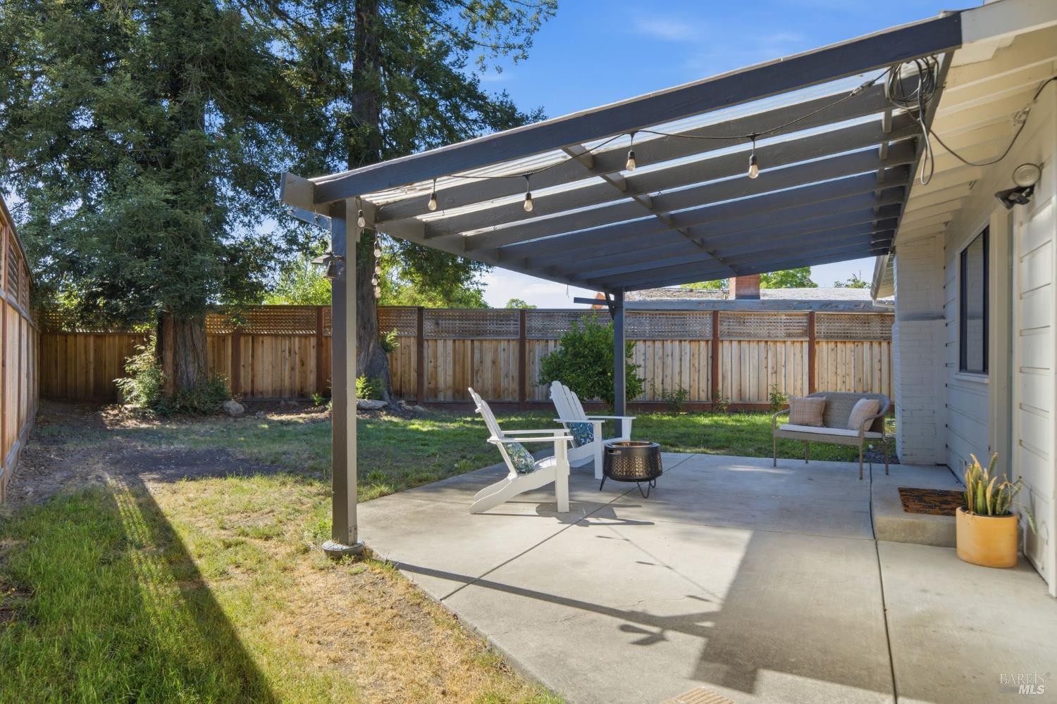 1103 Michigan Drive Santa Rosa CA 95405