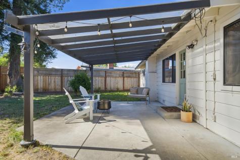 1103 Michigan Drive Santa Rosa CA 95405