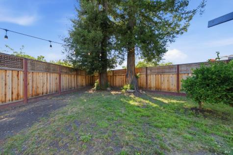 1103 Michigan Drive Santa Rosa CA 95405