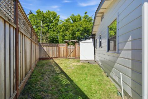 1103 Michigan Drive Santa Rosa CA 95405