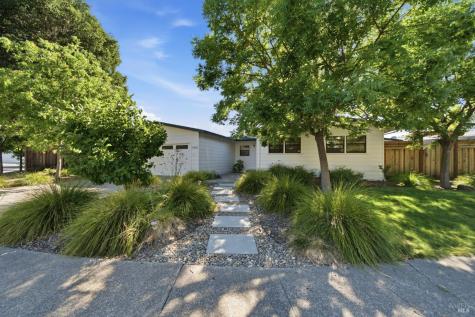 1103 Michigan Drive Santa Rosa CA 95405