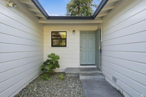 1103 Michigan Drive Santa Rosa CA 95405