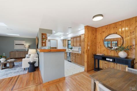 1103 Michigan Drive Santa Rosa CA 95405